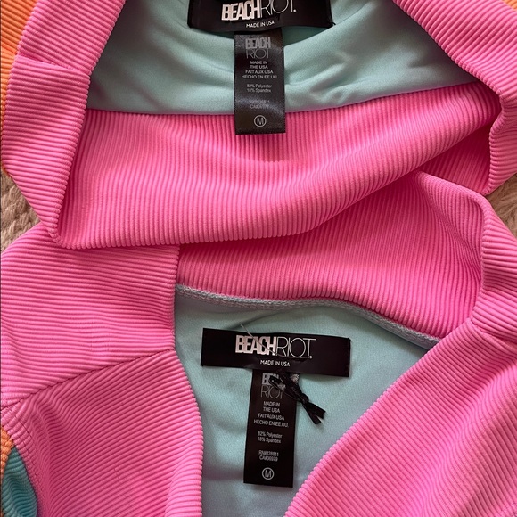 New Beach Riot Bikini Set - Picture 5 of 6